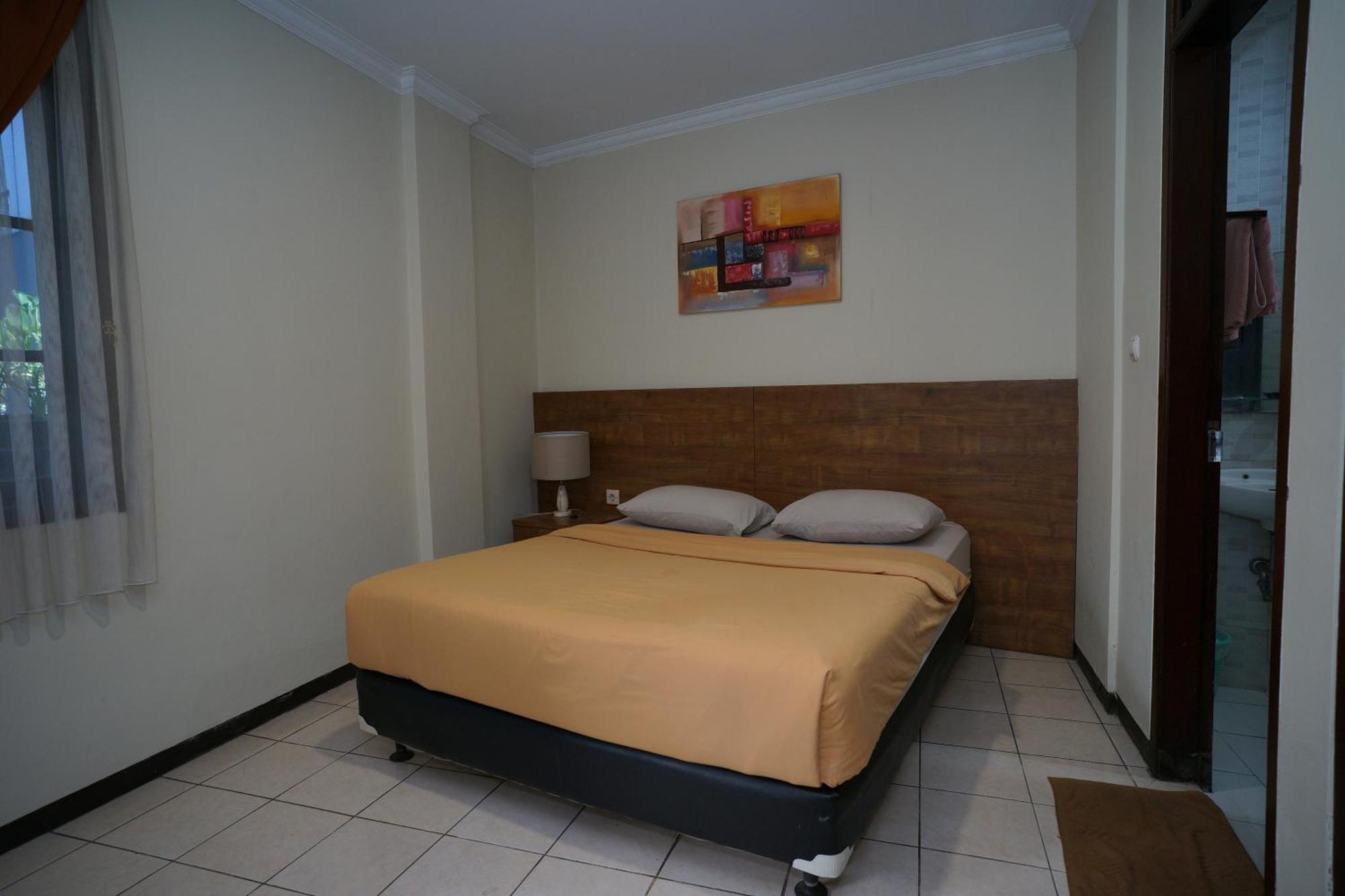 Hotel Puri Pangalengan Pengalongan Εξωτερικό φωτογραφία