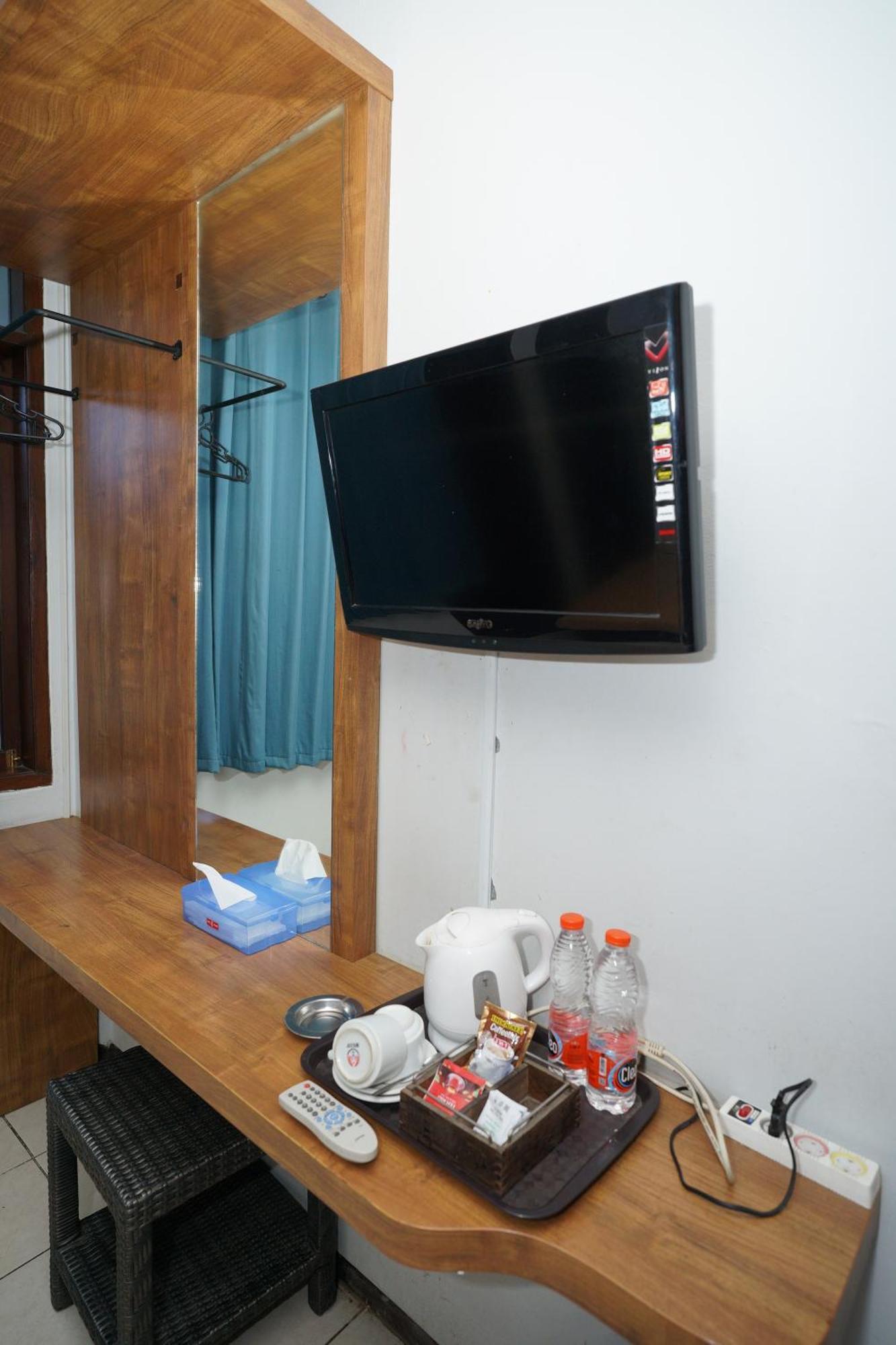 Hotel Puri Pangalengan Pengalongan Εξωτερικό φωτογραφία