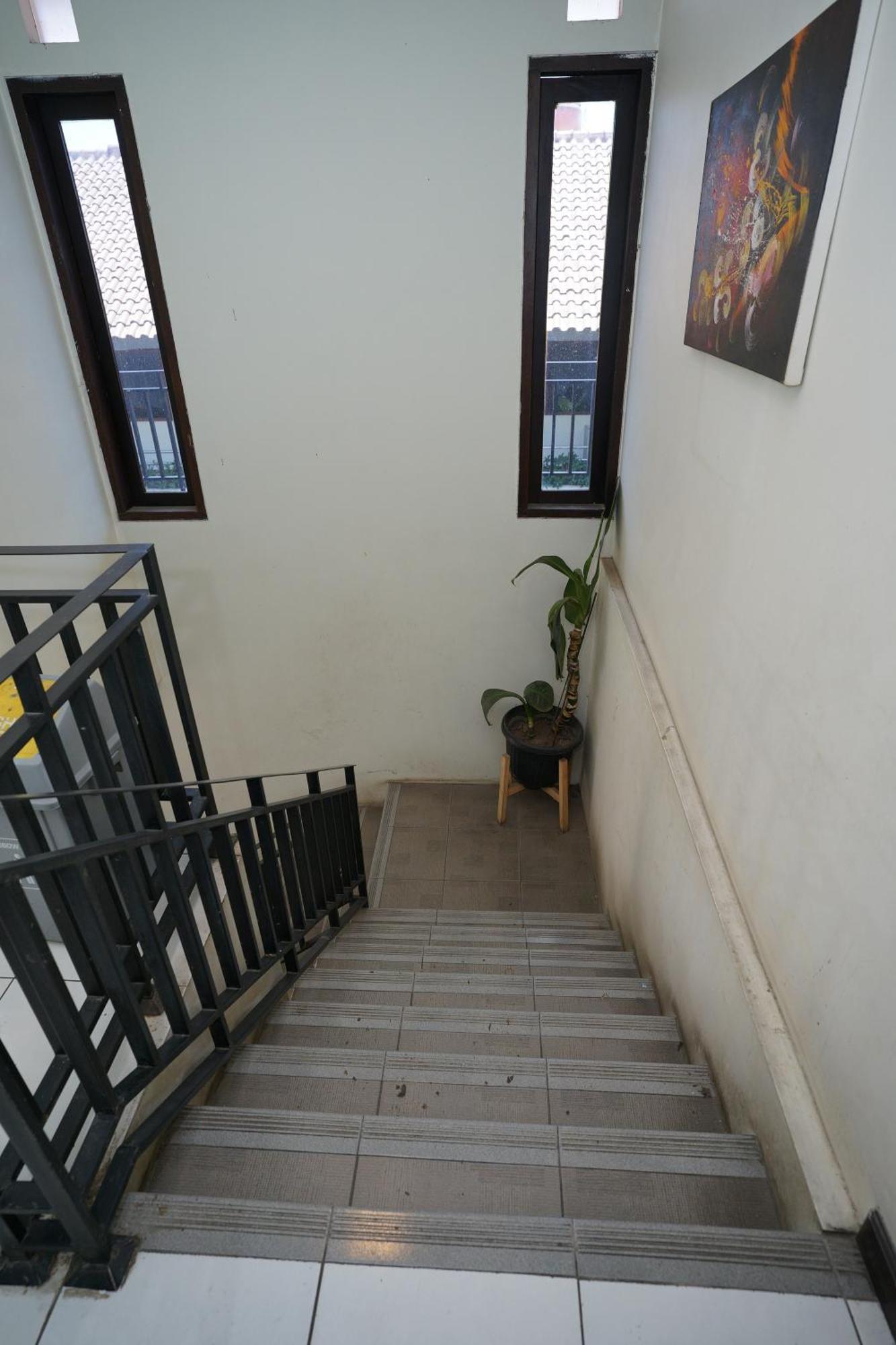 Hotel Puri Pangalengan Pengalongan Εξωτερικό φωτογραφία